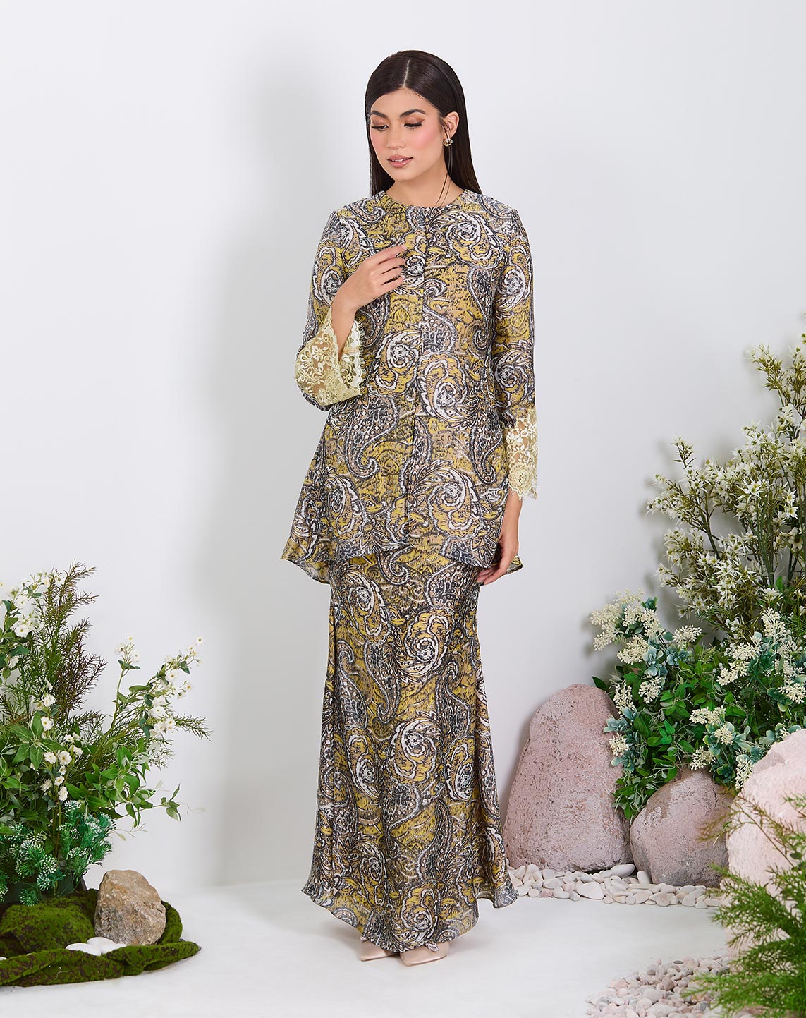 DIZHAR BAJU KURUNG&w=300&zc=1