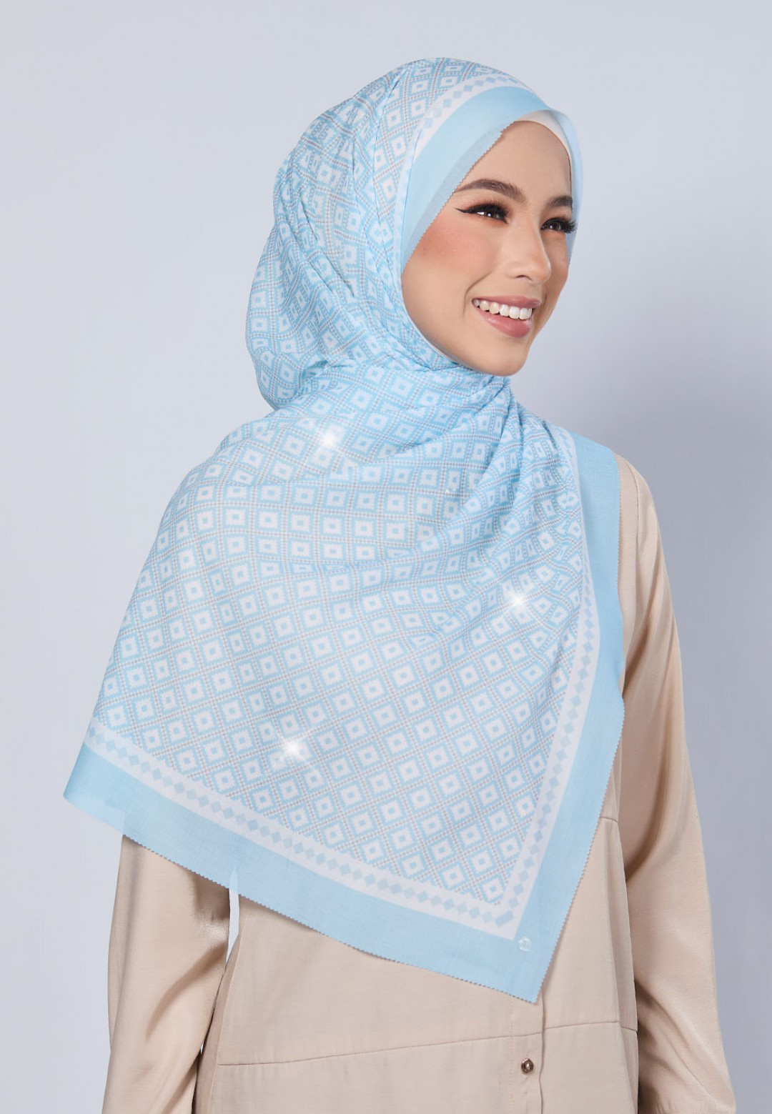 SHAWL CAMIA VOILE LASERCUT DIAMOND