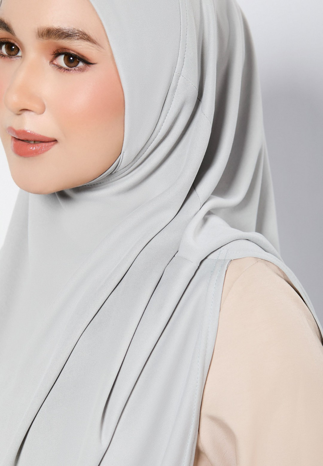 TIARA ALYNA S/A LABUH PLAIN