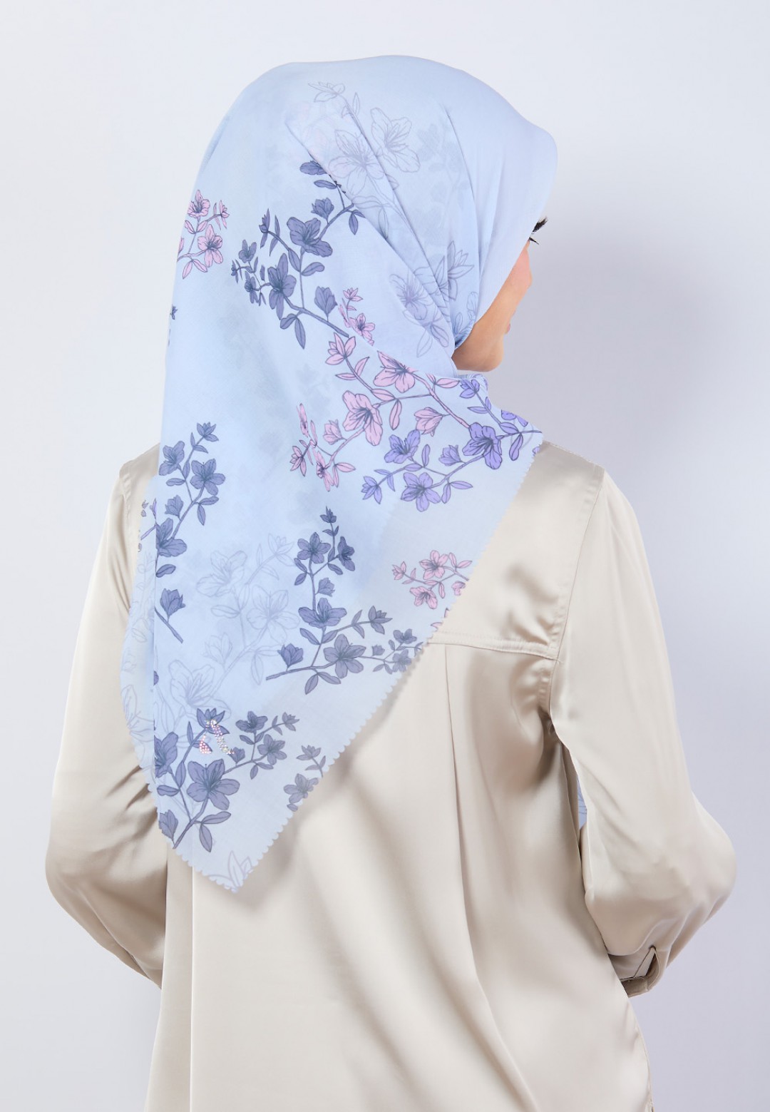 SQ SABINA VOILE PRINTED LASERCUT