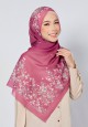 SHAWL ROYCE VOILE LASERCUT IN FUCHSIA